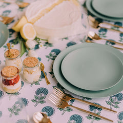 8 In. Eucalyptus Plastic Plates | 120 Count