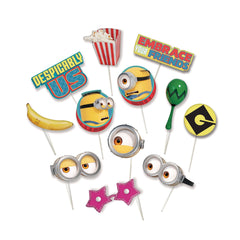 Despicable Me Minion Scene Setter Kit with Photo Props