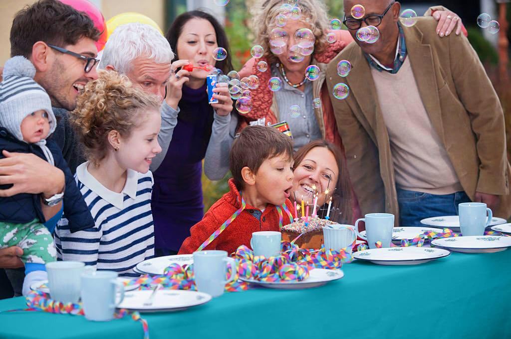 54 In. x 300 Ft. Cut To Size Table Roll | Turquoise