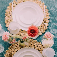 6 In. Trend White Plastic Plates | 10 Count