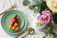 10.5 In. Scalloped Paper Plates - Matcha | 10 Count