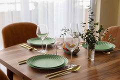 10.5 In. Scalloped Paper Plates - Matcha | 10 Count