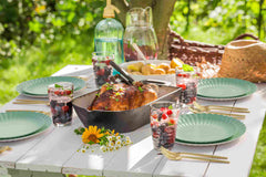 10.5 In. Scalloped Paper Plates - Matcha | 10 Count