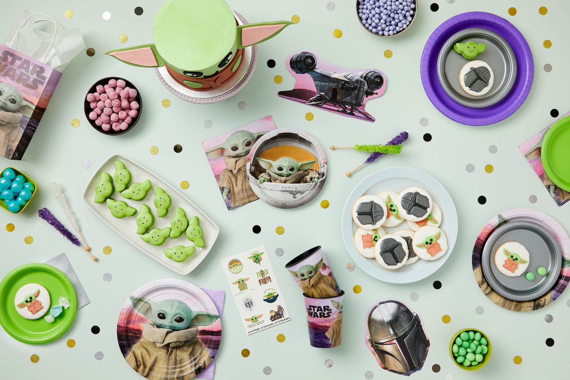 The Mandalorian "The Child" Reusable Party Favor Cup, 16 oz