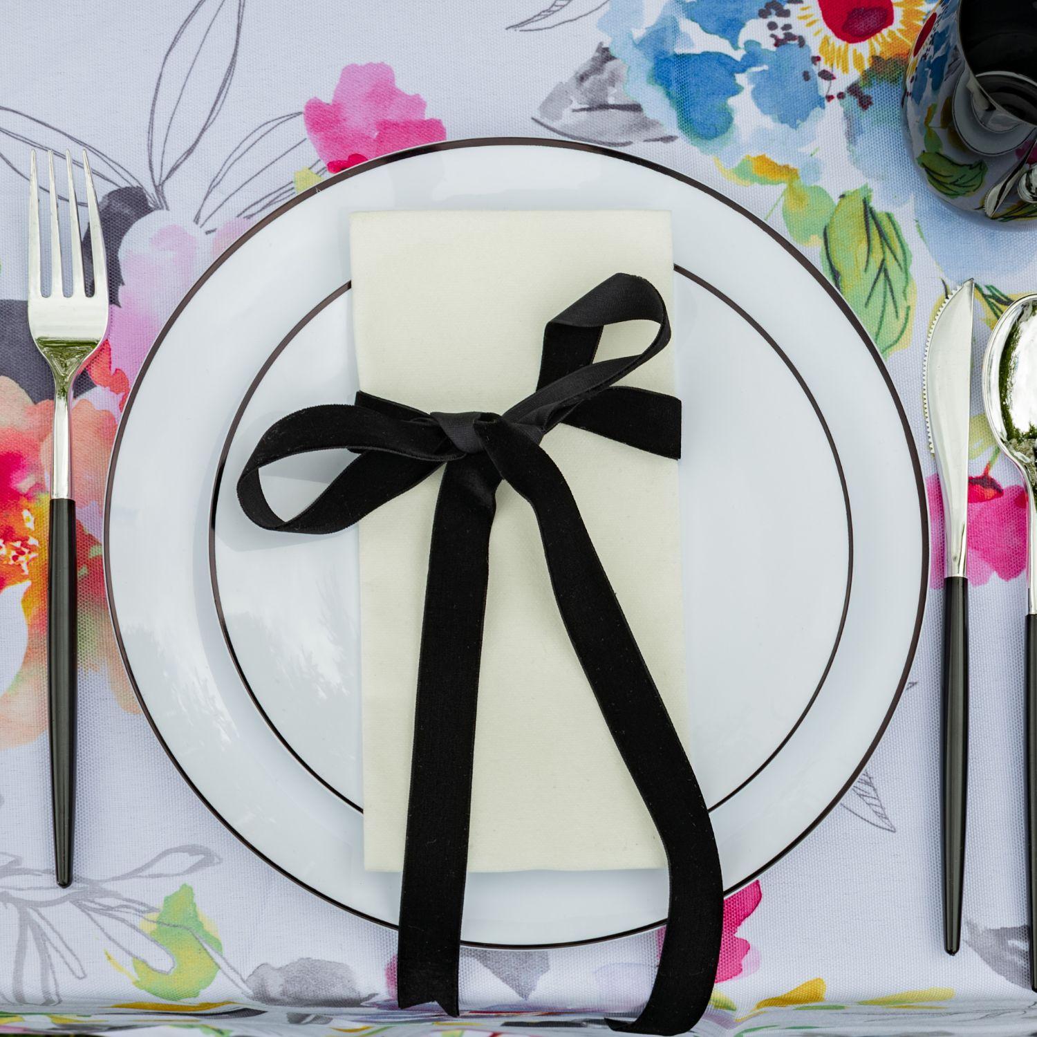 Disposable White And Black Rim Dinnerware Set